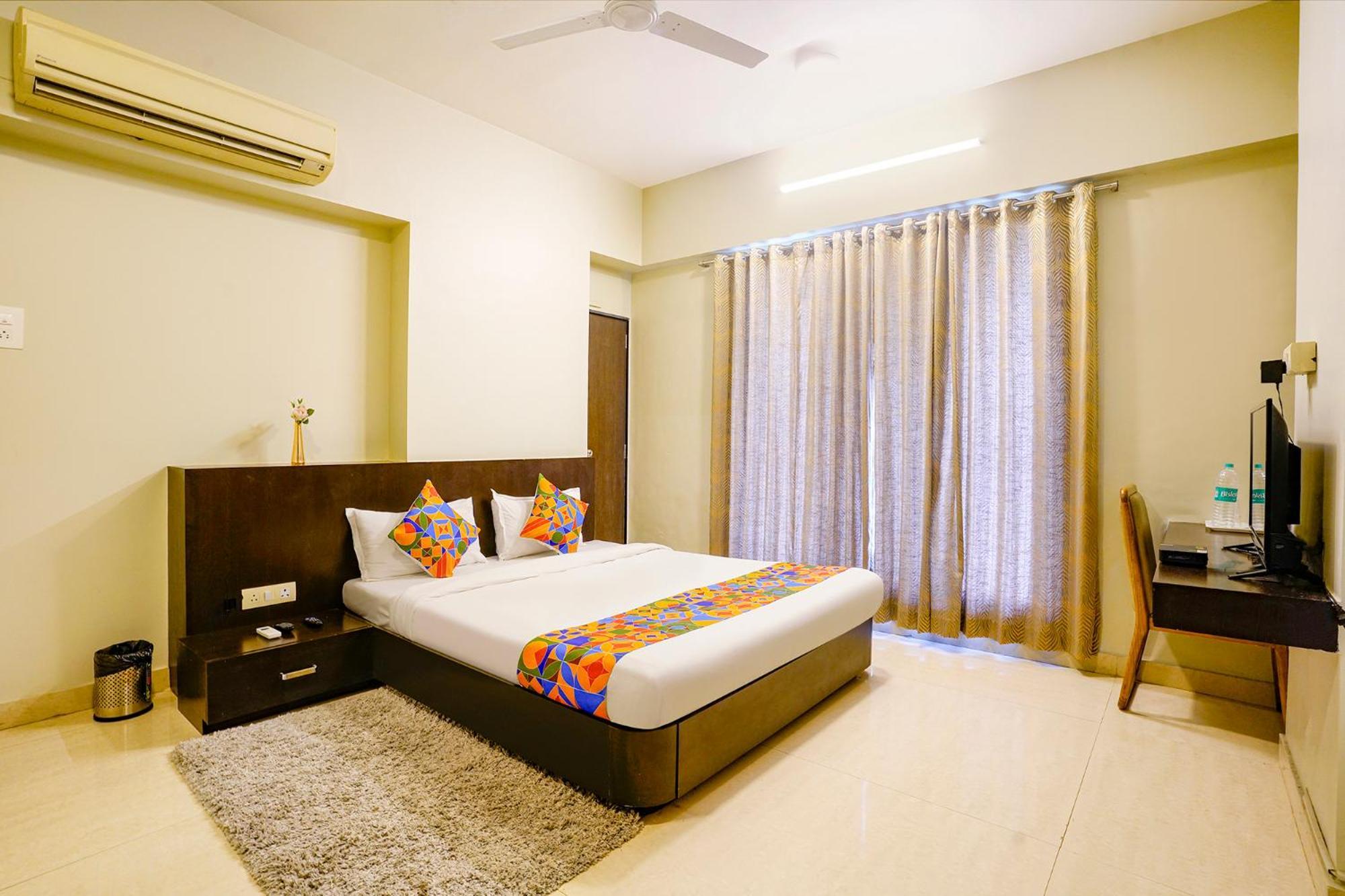 Hotel Fabhotel Corporate Bandra