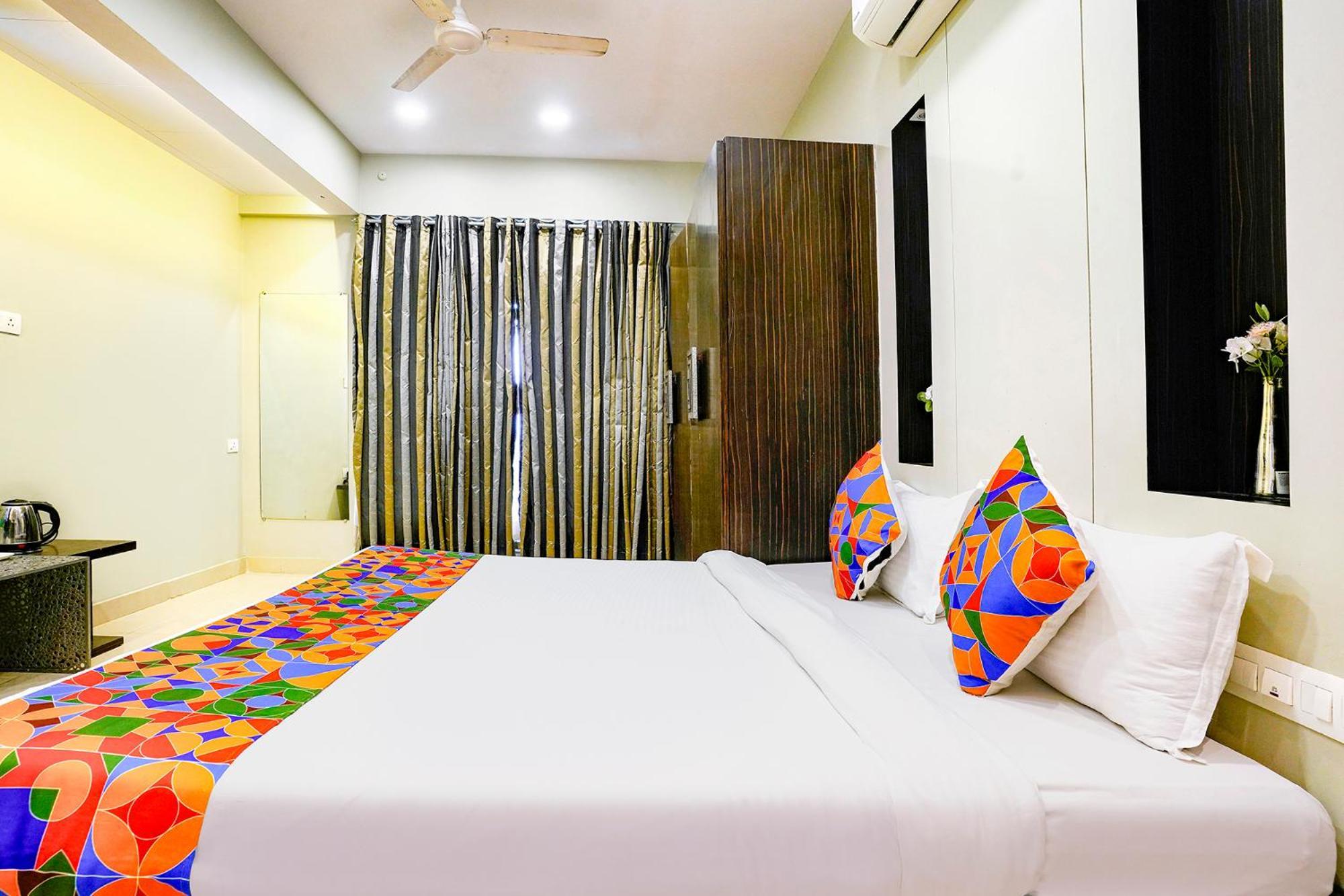 Fabhotel Corporate Bandra Apartment Mumbai